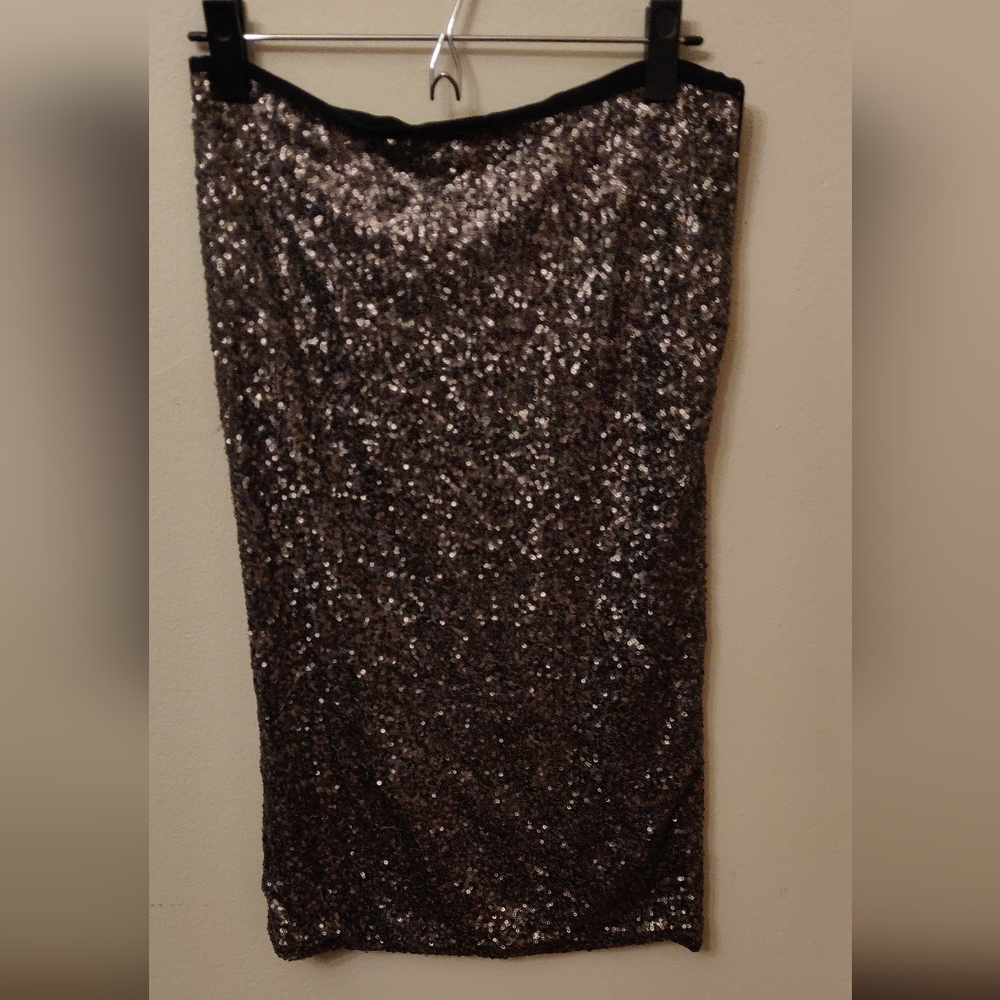 Top Shop NWOT Sequin Silver  Skirt